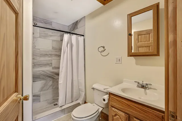 $465,000 | 1619 Duck Pond Road, Barton, VT 05822