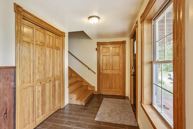 $459,900 | 1619 Duck Pond Road, Barton, VT 05822