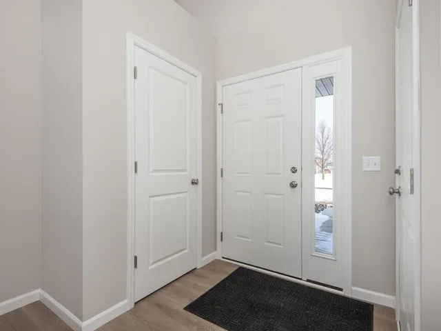 $389,900 | 425 Emma Street, Norwood Young America, MN 55368