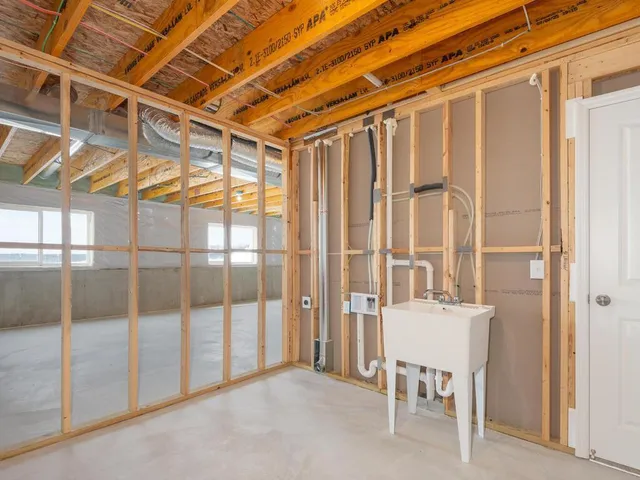 $389,900 | 425 Emma Street, Norwood Young America, MN 55368