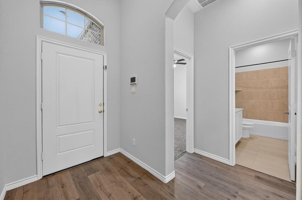 3703 High Country Road Aubrey, TX 76227 - Photo 4 of 32 Gallery Image 4