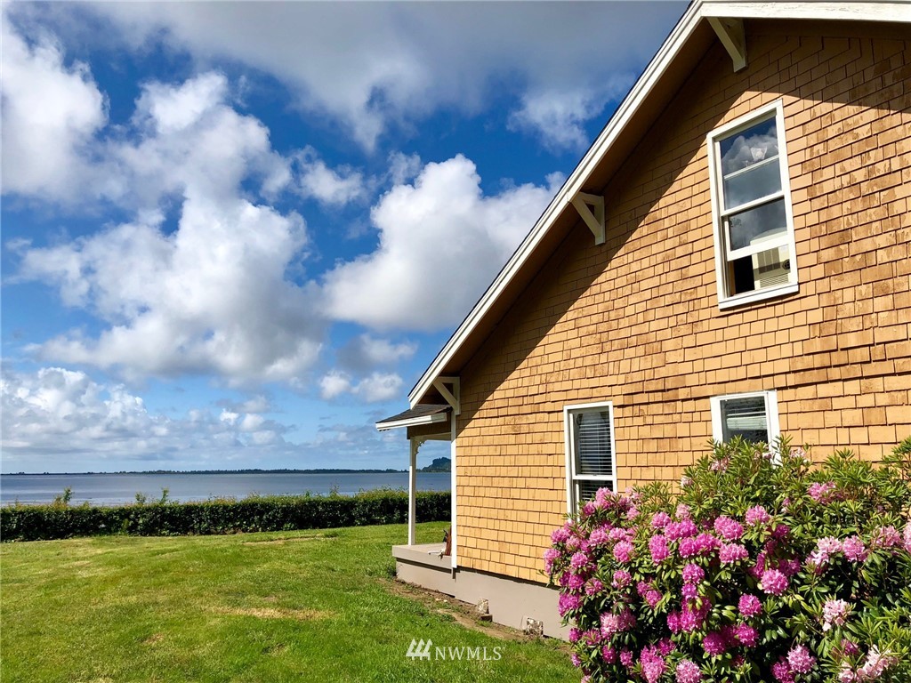 206 Stringtown Road Ilwaco, WA 98624 - Photo 3 of 25