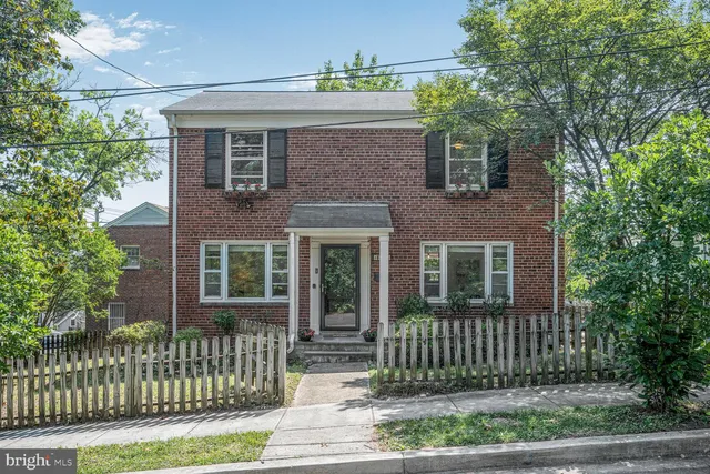 $765,000 | 6635 Harlan Place Northwest, Washington, DC 20012