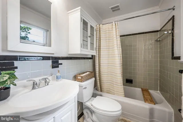 $765,000 | 6635 Harlan Place Northwest, Washington, DC 20012