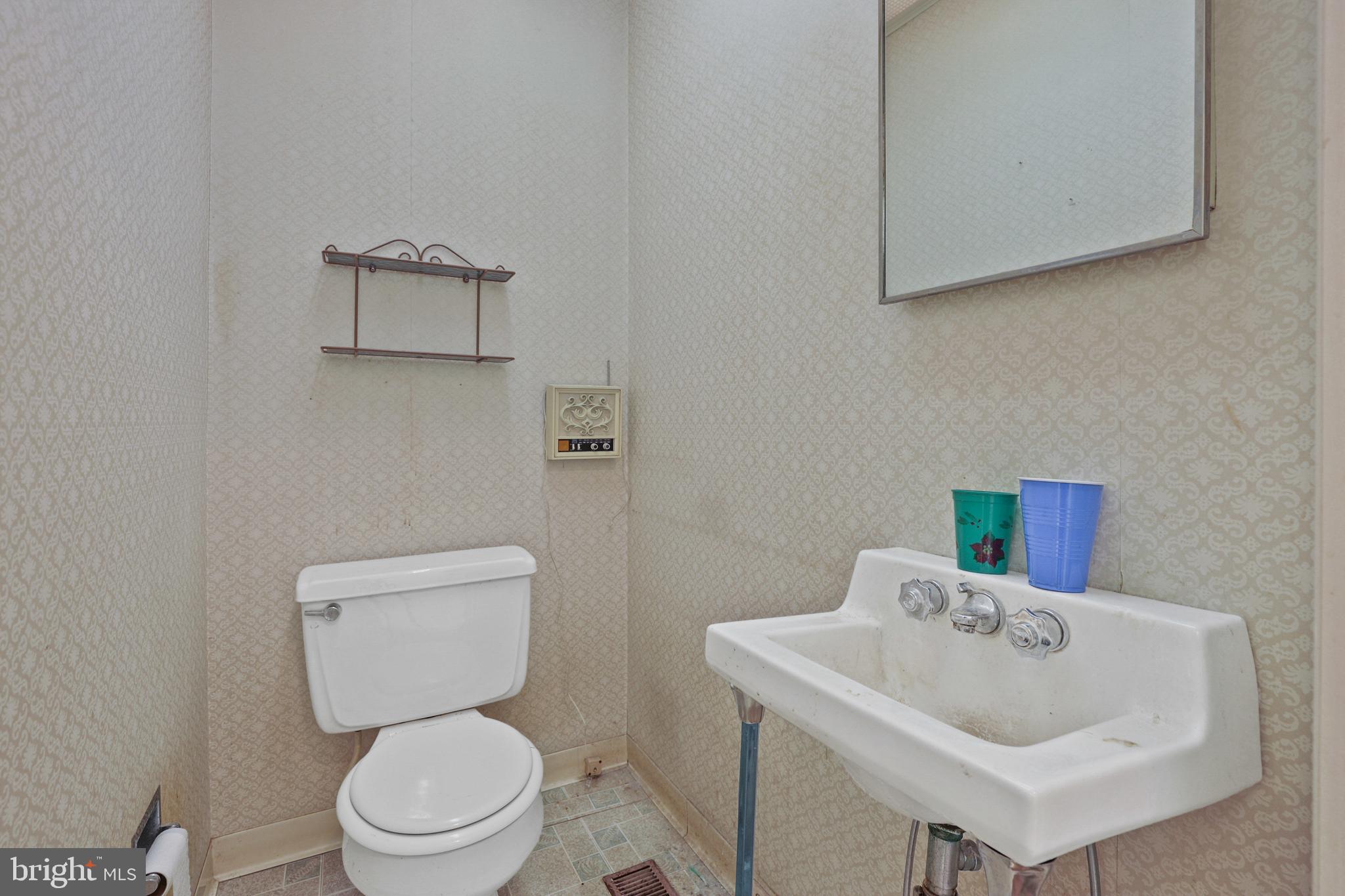 9850 Harford Road Baltimore, MD 21234 - Photo 22 of 55 Gallery Image 22