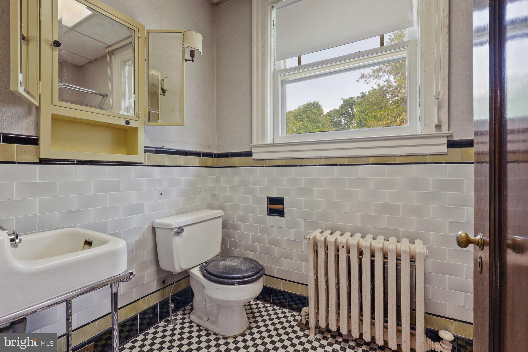 9850 Harford Road Baltimore, MD 21234 - Photo 46 of 55 Gallery Image 46