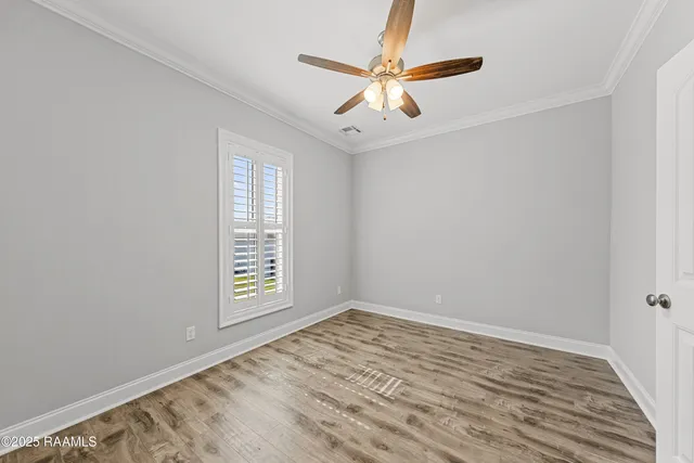 $358,599 | 113 Oak Village Drive, Scott, LA 70583