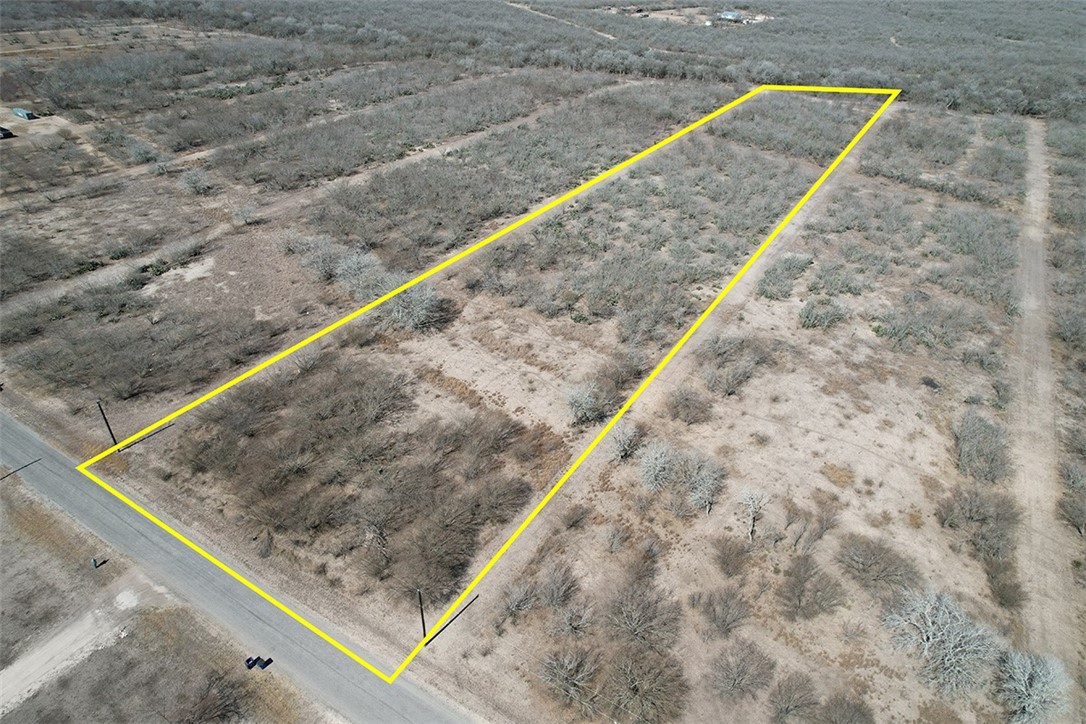 179 County Road Alice, TX 78332 - Photo 2 of 20 Gallery Image 2