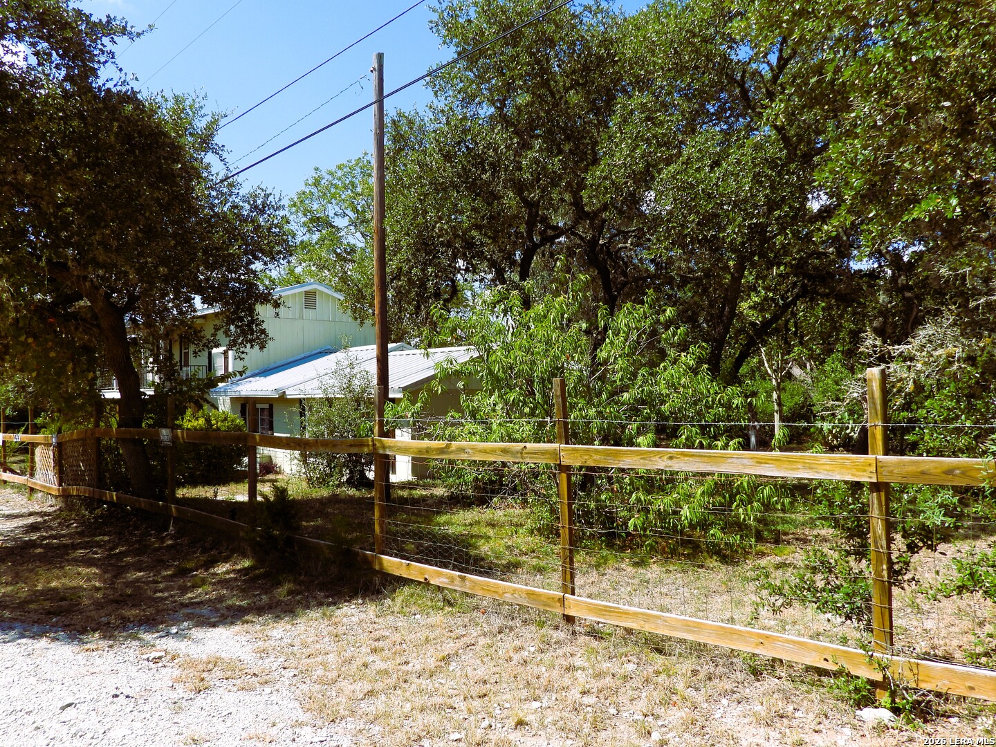 484 Ave R Lakehills, TX 78063 - Photo 3 of 77 Gallery Image 3
