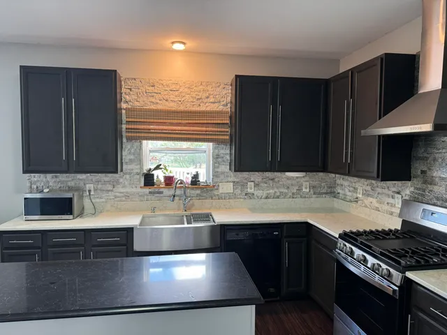 $595,000 | 3839 Blossom Drive, Mount Pleasant, WI 53406