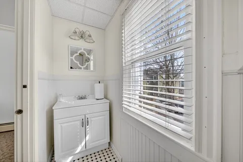 $625,000 | 446 County Street, New Bedford, MA 02740