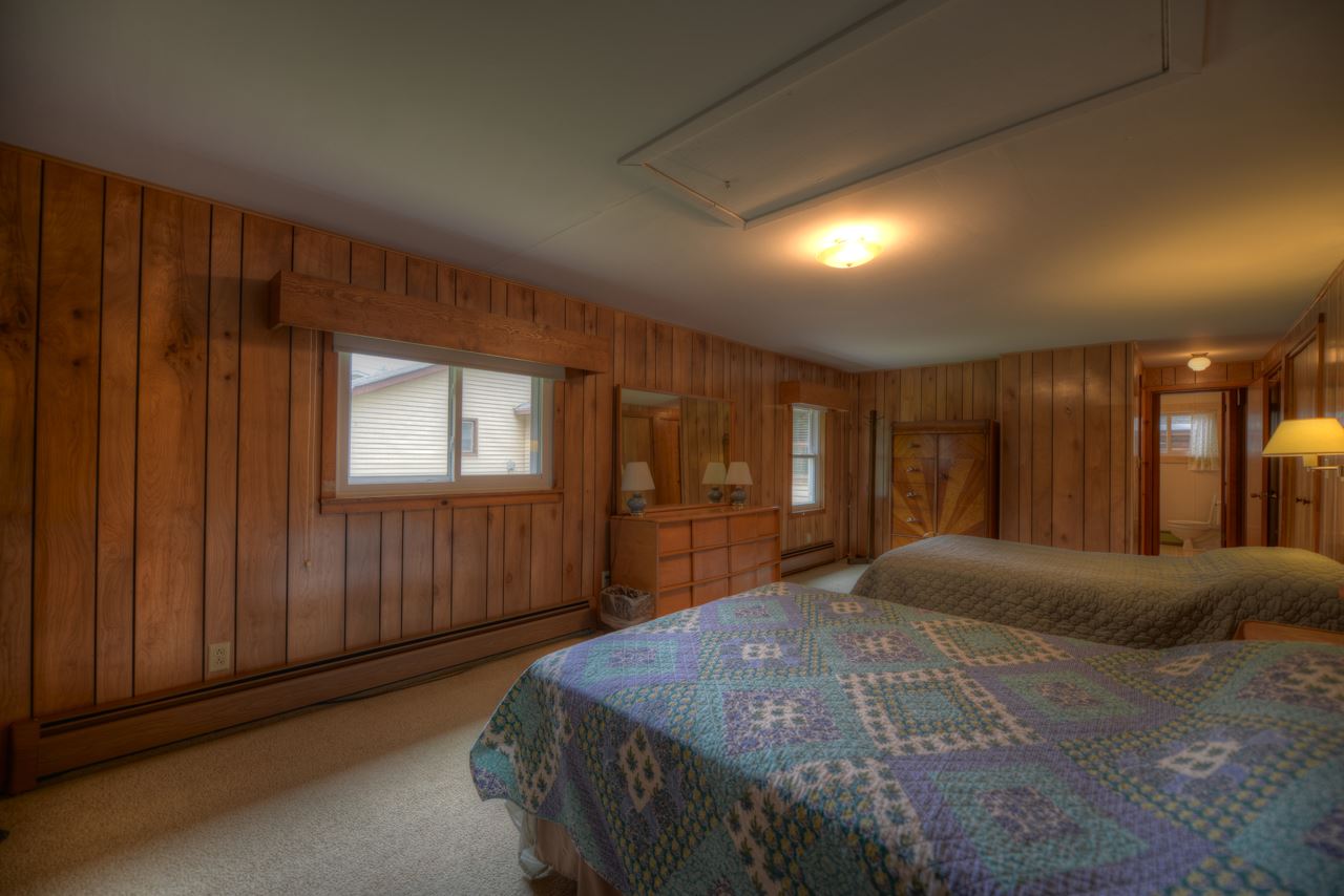 8145 South Rustic Drive Cedar, MI 49621 - Photo 26 of 45 1835906-25.JPG