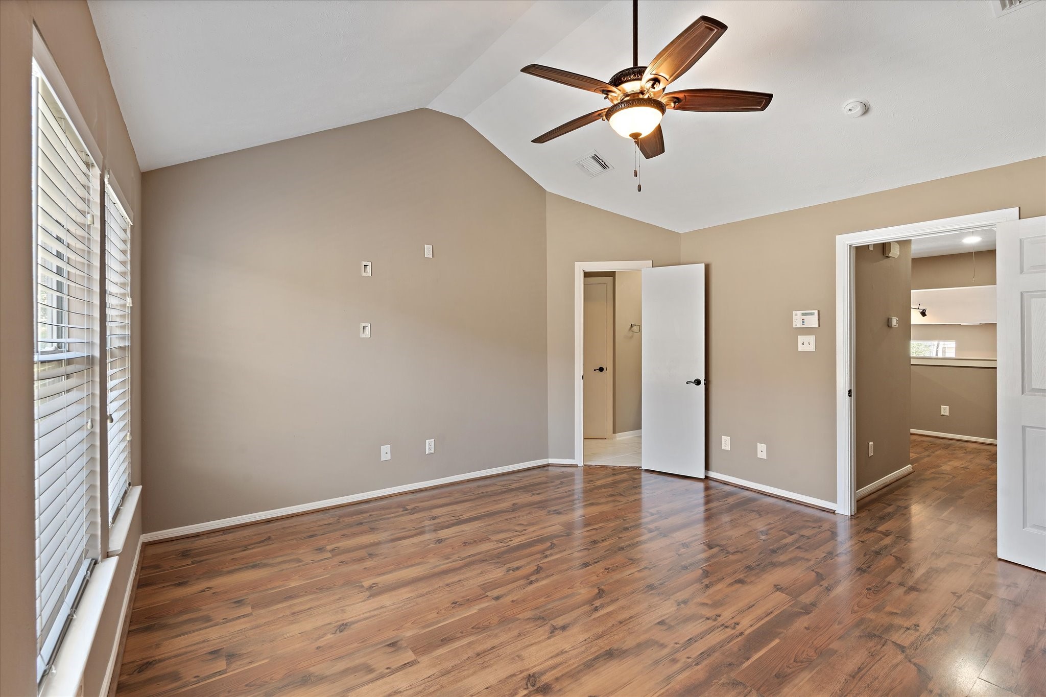 2922 Crawford Street Houston, TX 77004 - Photo 20 of 33