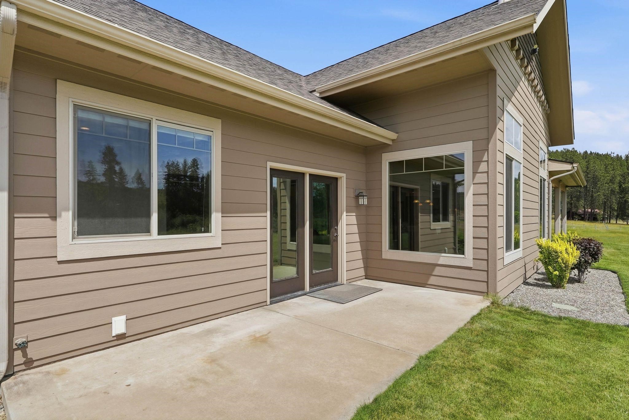 10638 South Hangman Valley Road Spokane, WA 99224 - Photo 42 of 49