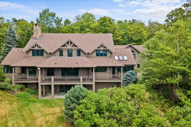 $2,500,000 | 498 Fuller Farm Road, Warren, VT 05674