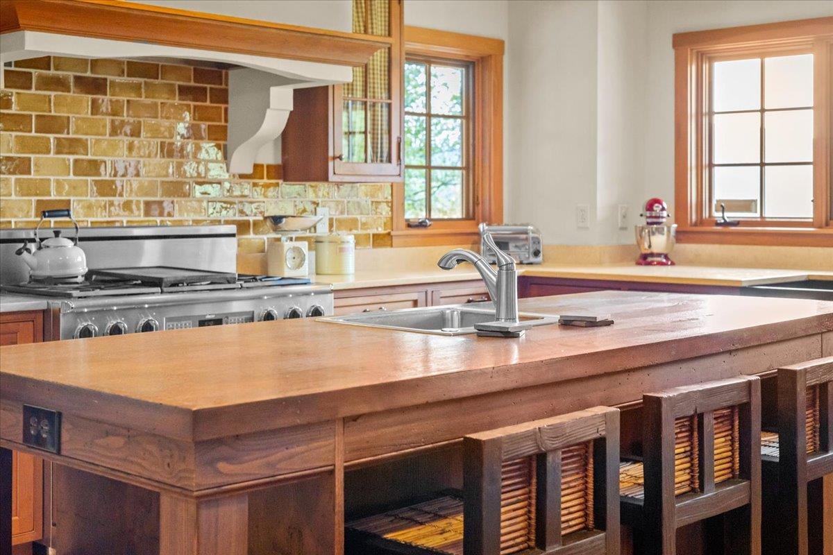 498 Fuller Farm Road Warren, VT 05674 - Photo 8 of 52