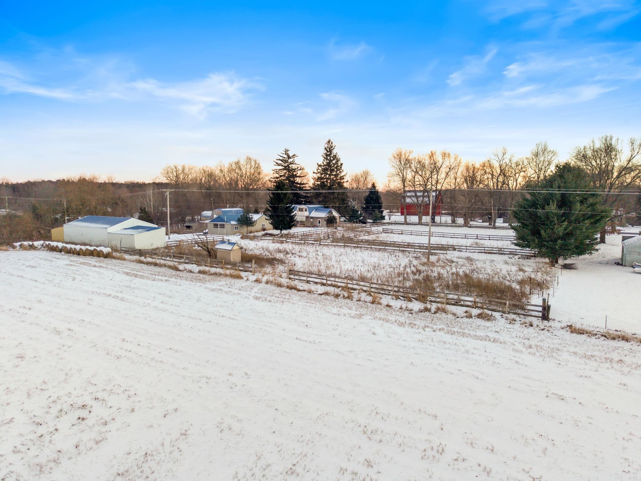 6446 West Beard Road Perry, MI 48872 - Photo 33 of 78 50197731-884cf12d-f019-431a-8789-9ac9088b79aa.JPG