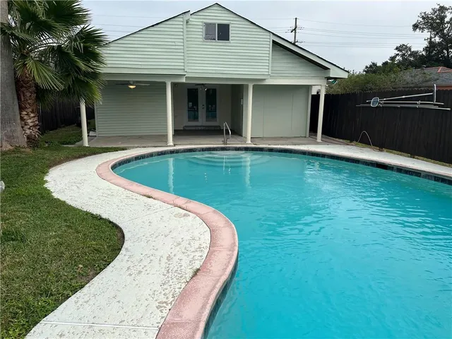 $2,950 | 6760 Bellaire Drive, New Orleans, LA 70124