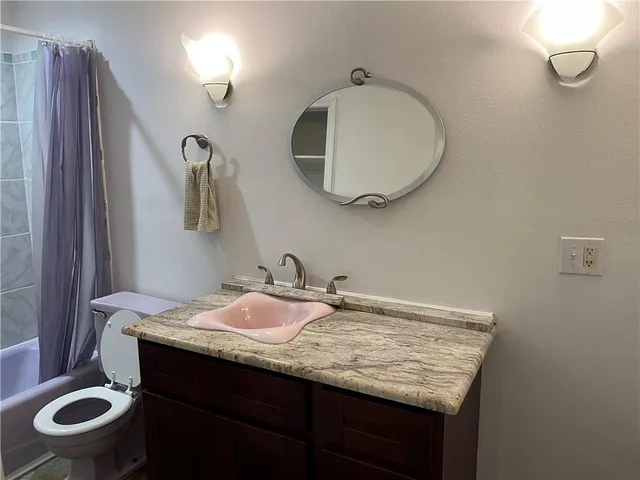 $2,950 | 6760 Bellaire Drive, New Orleans, LA 70124