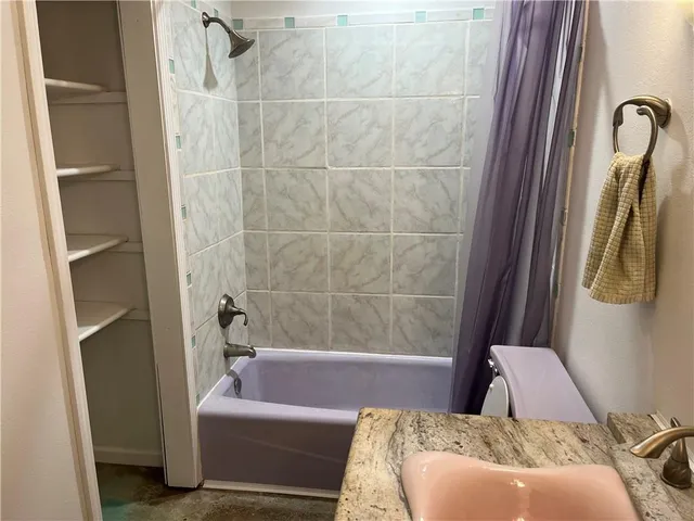 $2,950 | 6760 Bellaire Drive, New Orleans, LA 70124