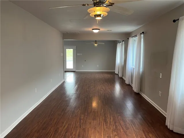 $2,950 | 6760 Bellaire Drive, New Orleans, LA 70124