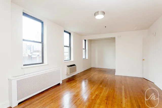 $3,800 | 200 East 81st Street, Unit 7C | Upper East Side
