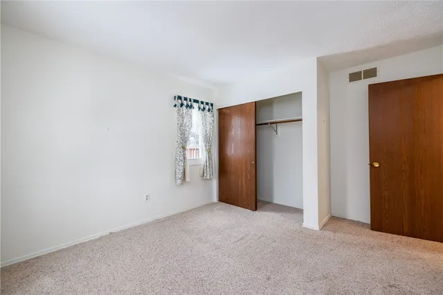 $199,995 | 6 Dutch Valley, Chili, NY 14624