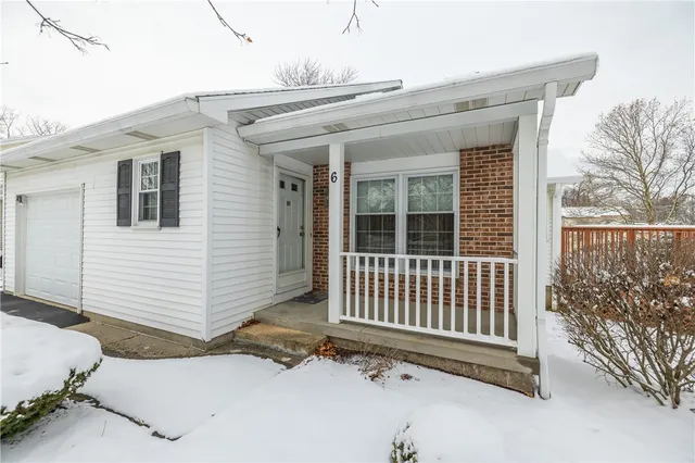 $199,995 | 6 Dutch Valley, Chili, NY 14624