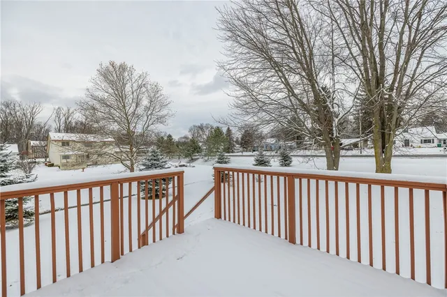 $199,995 | 6 Dutch Valley, Chili, NY 14624