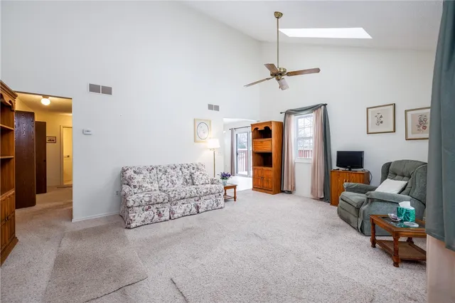 $199,995 | 6 Dutch Valley, Chili, NY 14624