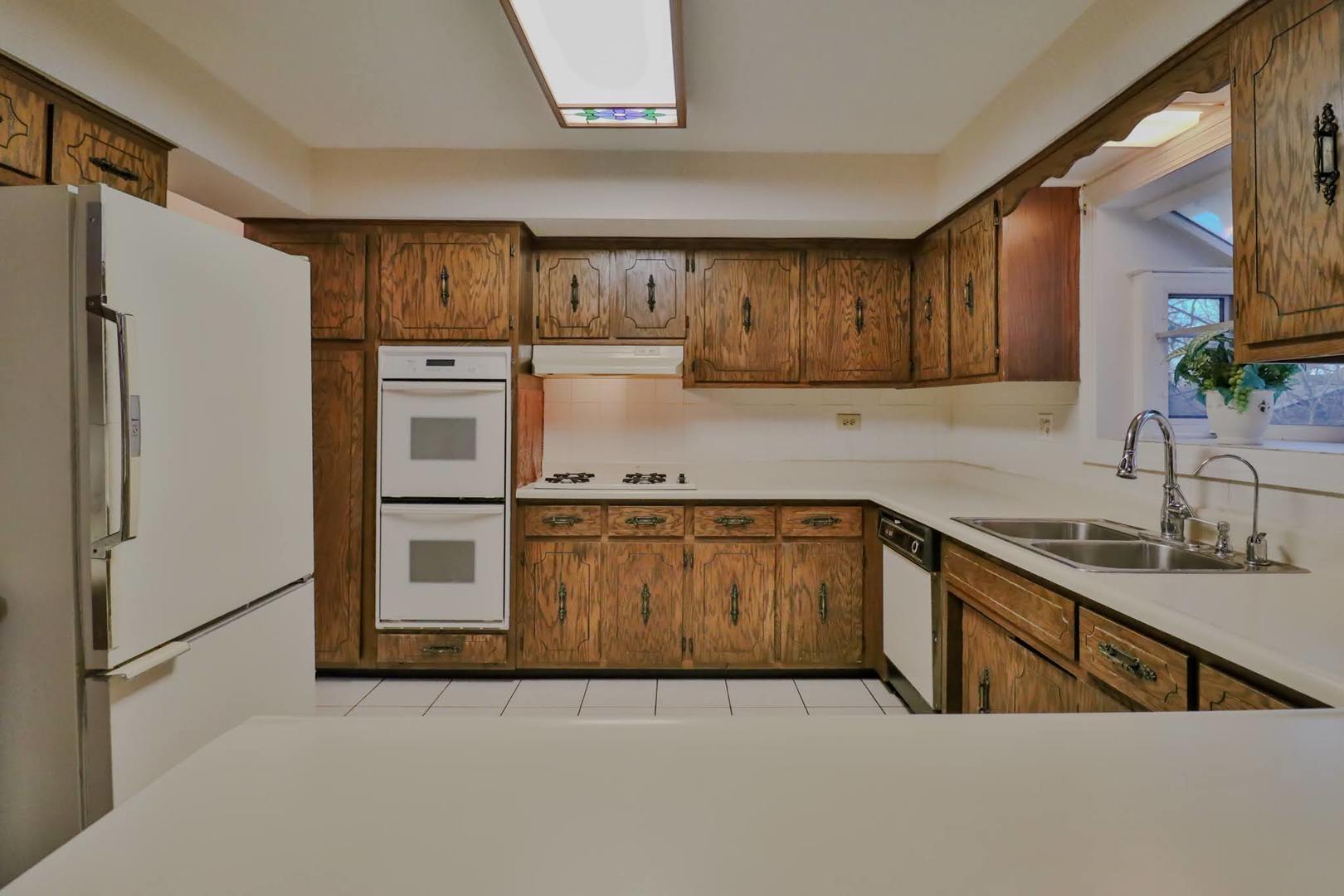 7-n240 West End Road Roselle, IL 60172 - Photo 14 of 37