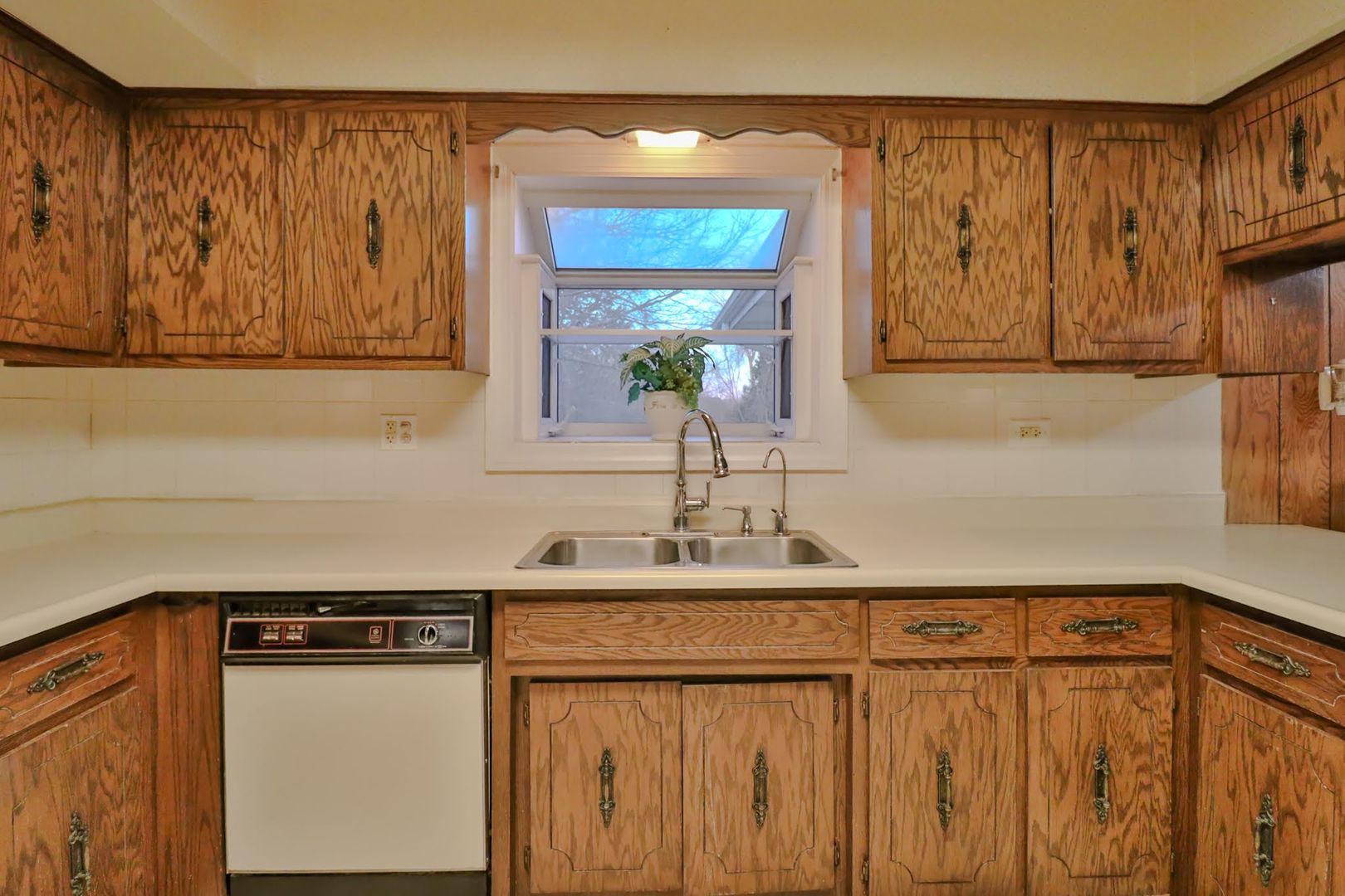 7-n240 West End Road Roselle, IL 60172 - Photo 15 of 37