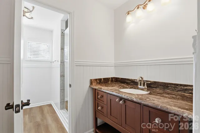 $545,000 | 2135 Regatta Lane, Unit 101, Denver, NC 28037