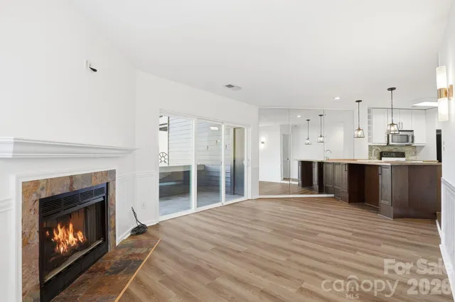 $545,000 | 2135 Regatta Lane, Unit 101, Denver, NC 28037