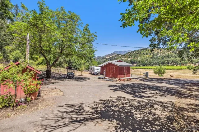 $9,750,000 | 3567 Highway 128, Calistoga, CA 94515