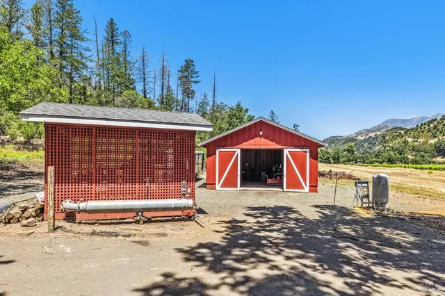 $9,750,000 | 3567 Highway 128, Calistoga, CA 94515