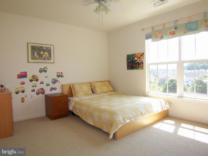 6613 Pebble Brooke Road Baltimore, MD 21209 - Photo 22 of 28 Bedroom