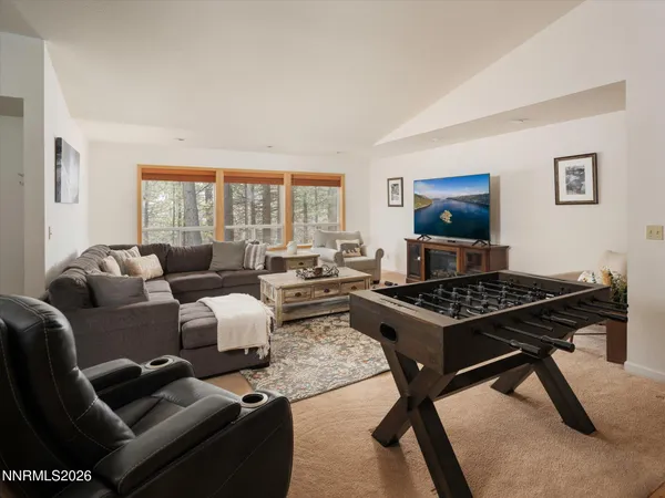 $1,200,000 | 214 Highland Drive, Stateline, NV 89449