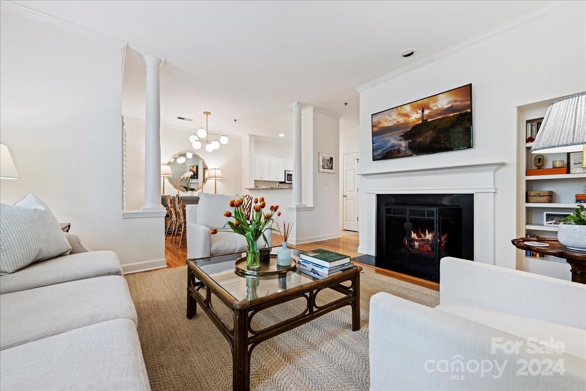 416 Queens Road, Unit 12 Charlotte, NC 28207 - Photo 18 of 37 Gallery Image 18