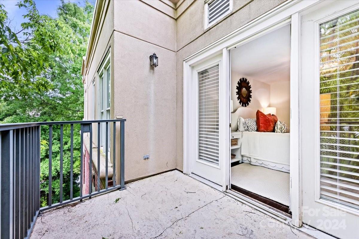 416 Queens Road, Unit 12 Charlotte, NC 28207 - Photo 23 of 37 Gallery Image 23