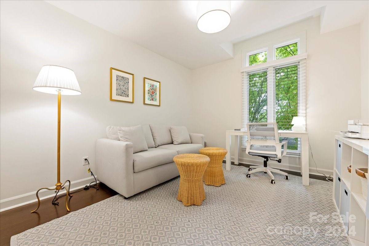 416 Queens Road, Unit 12 Charlotte, NC 28207 - Photo 27 of 37 Gallery Image 27