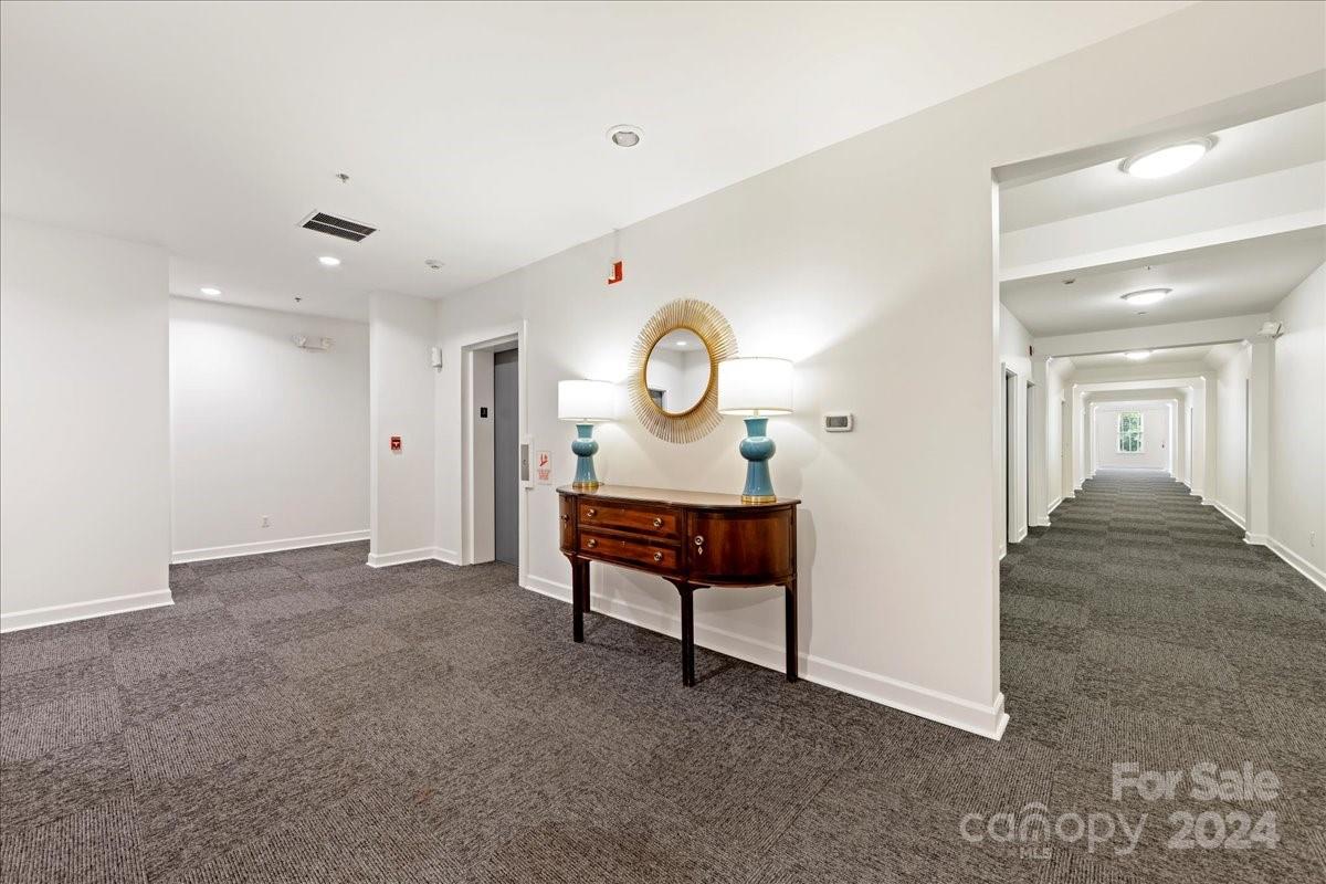 416 Queens Road, Unit 12 Charlotte, NC 28207 - Photo 3 of 37 Gallery Image 3