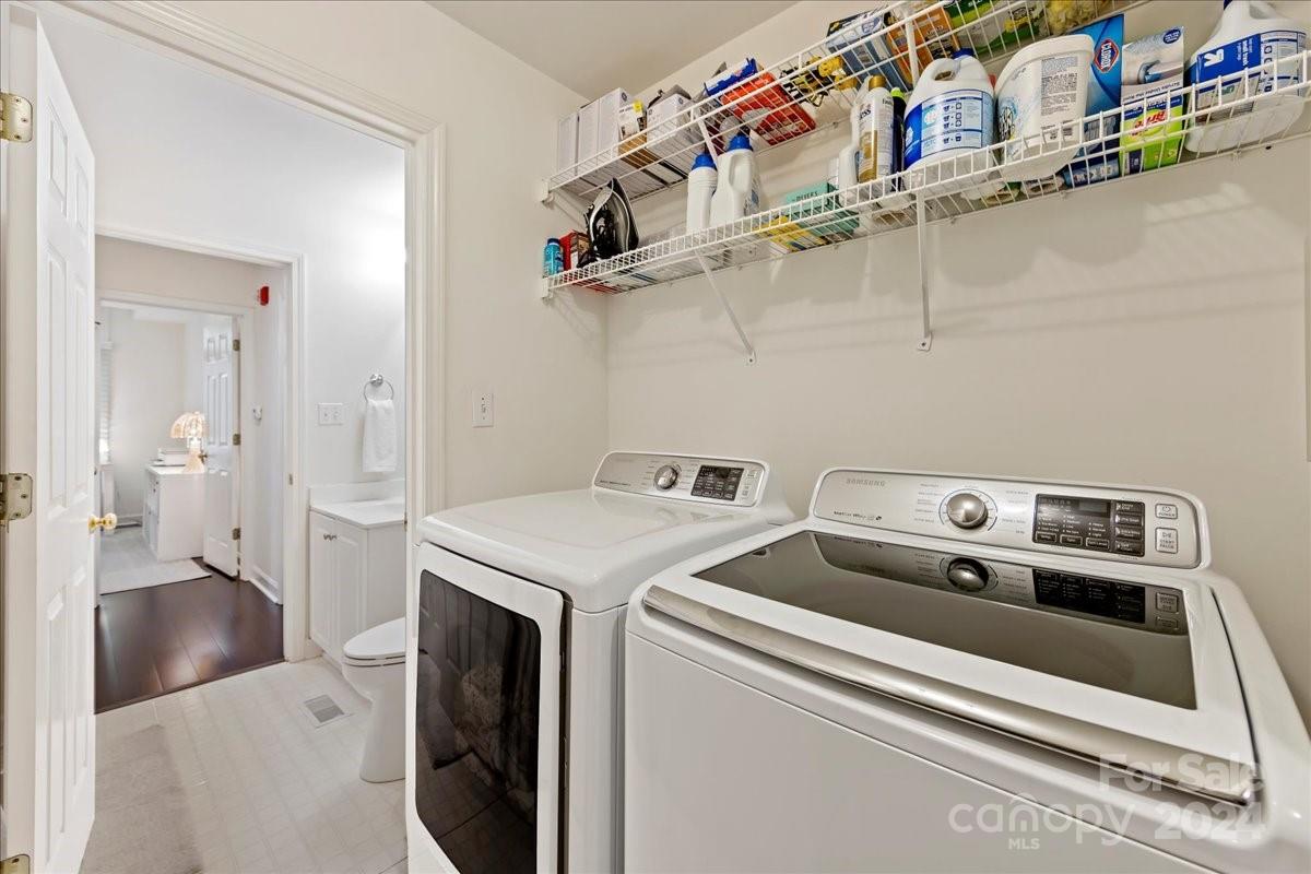 416 Queens Road, Unit 12 Charlotte, NC 28207 - Photo 33 of 37 Gallery Image 33