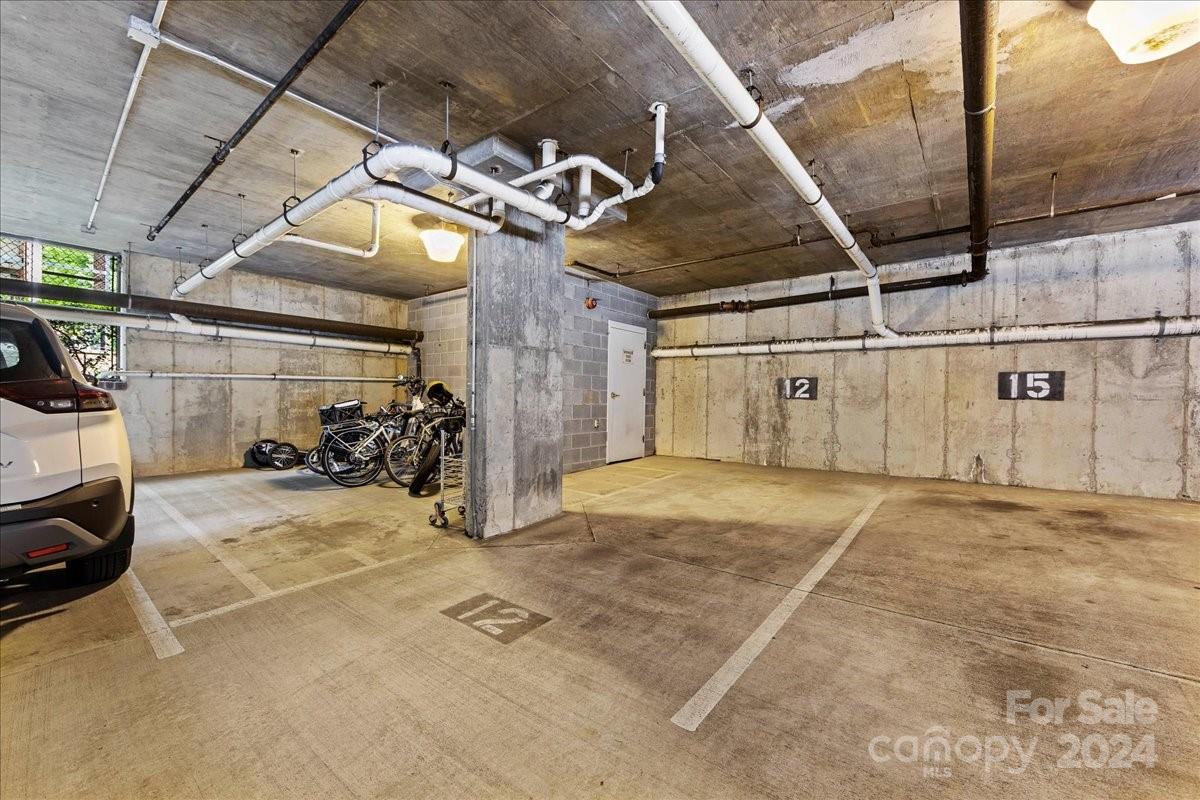 416 Queens Road, Unit 12 Charlotte, NC 28207 - Photo 34 of 37 Gallery Image 34