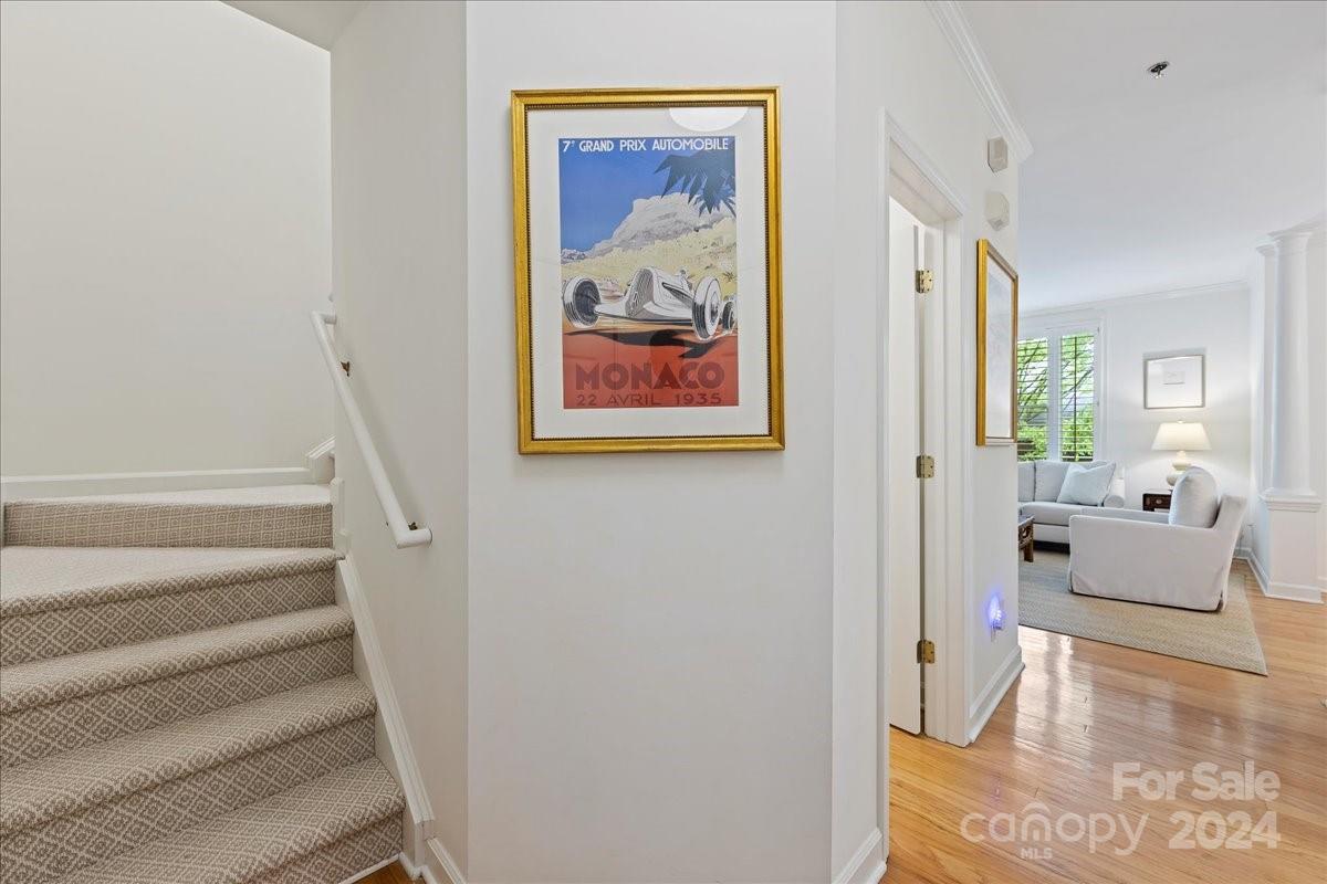 416 Queens Road, Unit 12 Charlotte, NC 28207 - Photo 5 of 37 Gallery Image 5