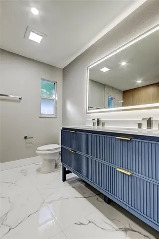 $825,000 | 1992 Arvis Circle East, Clearwater, FL 33764