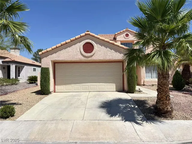 $1,935 | 9828 Dardanelle Court, Las Vegas, NV 89117