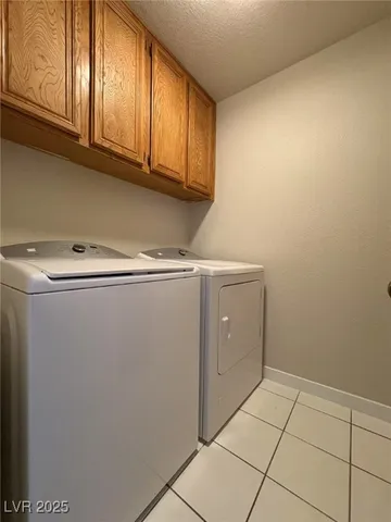 $1,935 | 9828 Dardanelle Court, Las Vegas, NV 89117