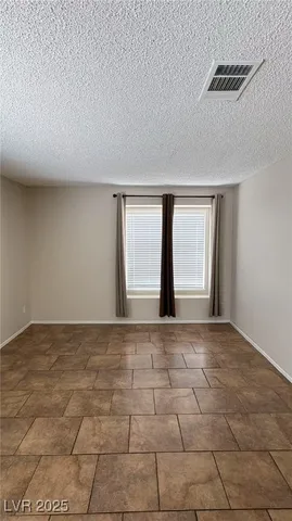 $1,935 | 9828 Dardanelle Court, Las Vegas, NV 89117