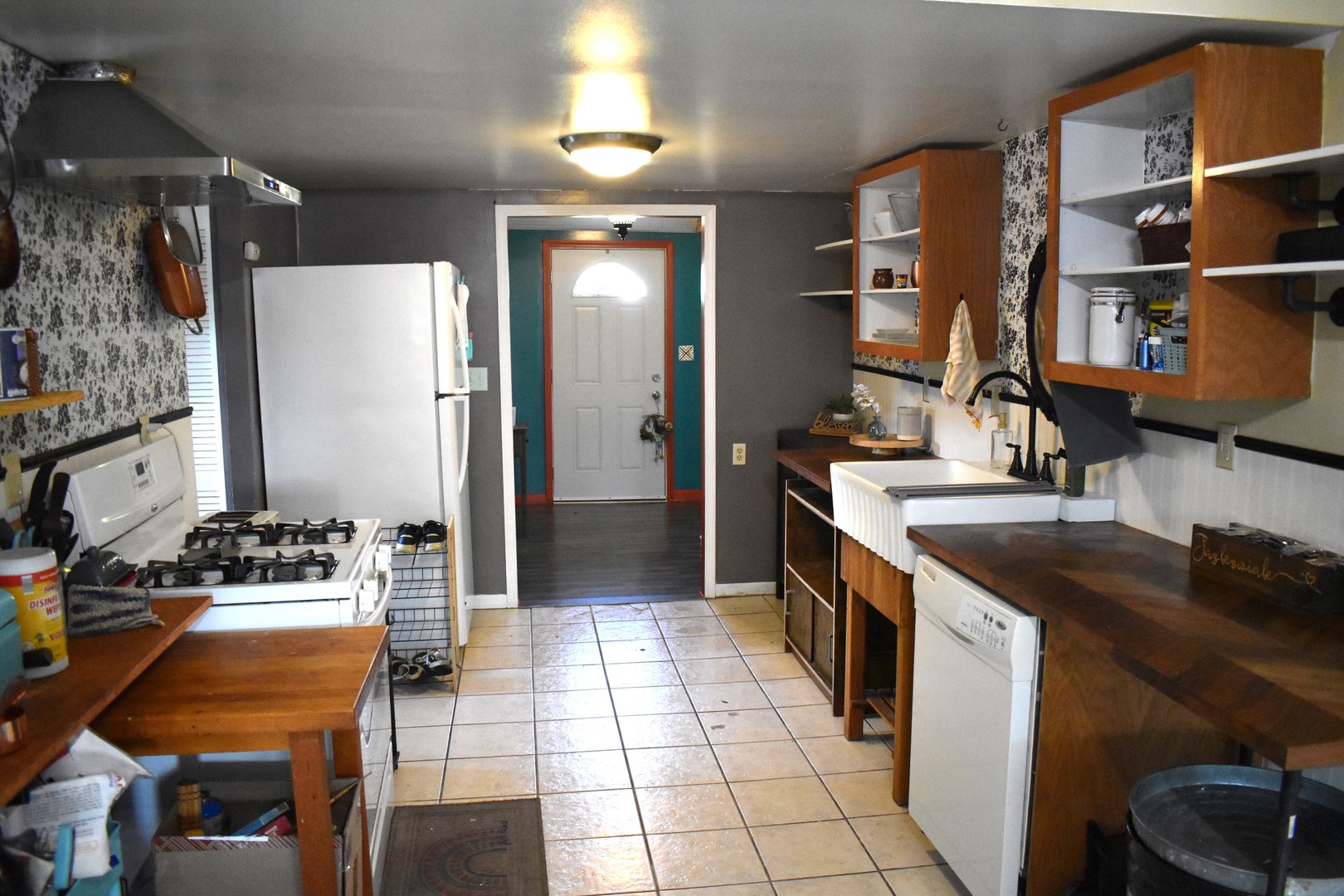 2503 Gaylord Road Joliet, IL 60435 - Photo 4 of 16 Gallery Image 4